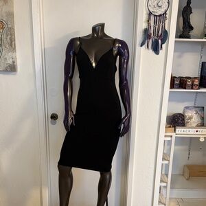 Elegant Black Sleeveless Dress